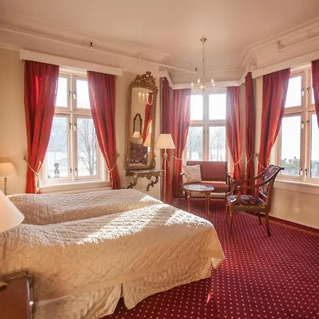 Fleischer's Hotell 4*