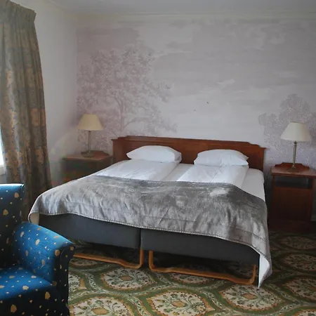 Fleischer's Отель Voss