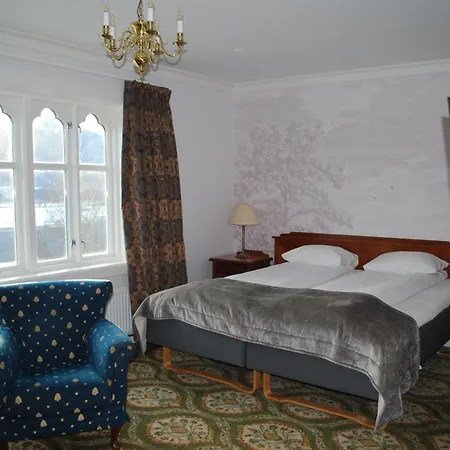 Fleischer's Отель Voss