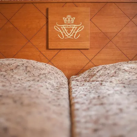 Fleischer's Отель Voss