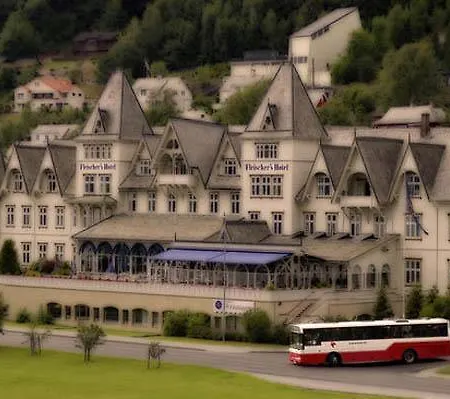 Fleischer's Hotell 4*